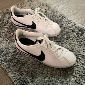 Nike Cortez